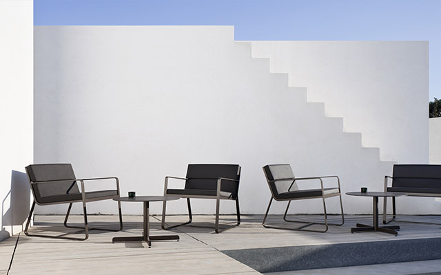 Sit - Outdoor Luxury Furniture