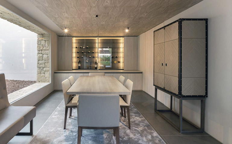 Luxury Contemporary Bar Cupboard